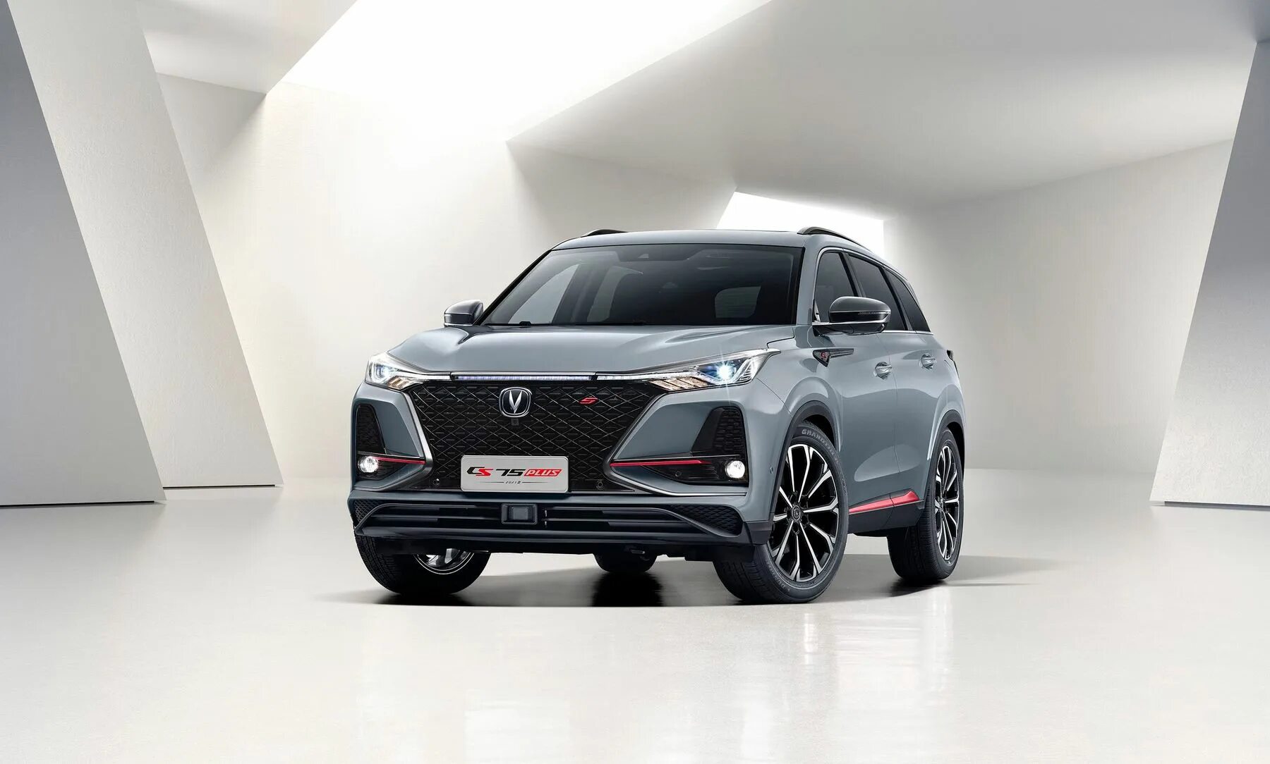 Vgv u75 plus. Чанган цс 75. Sinotruk vgv u75plus. Changan cs75 plus 2022. 75 плюс 11.