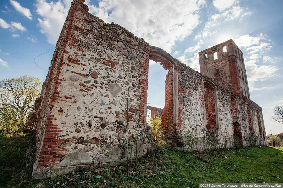 Погода ясное калининградская область славский. Тимирязево Славский район Калининградской. Поселок Тимирязево Калининградская область. Поселок Тургенево кирха. Кирха Йонейкишкена.