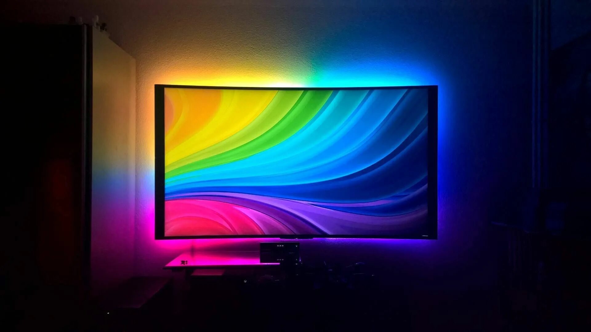 Подсветка монитора лентой. Телевизор LG С подсветкой Ambilight. Подсветка эмбилайт ардуино. Телевизор с подсветкой Ambilight. Ambilight подсветка Arduino.