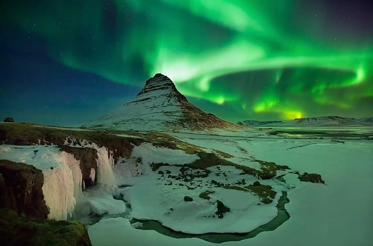 Исландия Рейкьявик Северное сияние. Iceland Северное сияние. Столица Рейкьявик, Исландия Северное сияние. Гренландия Северное сияние.