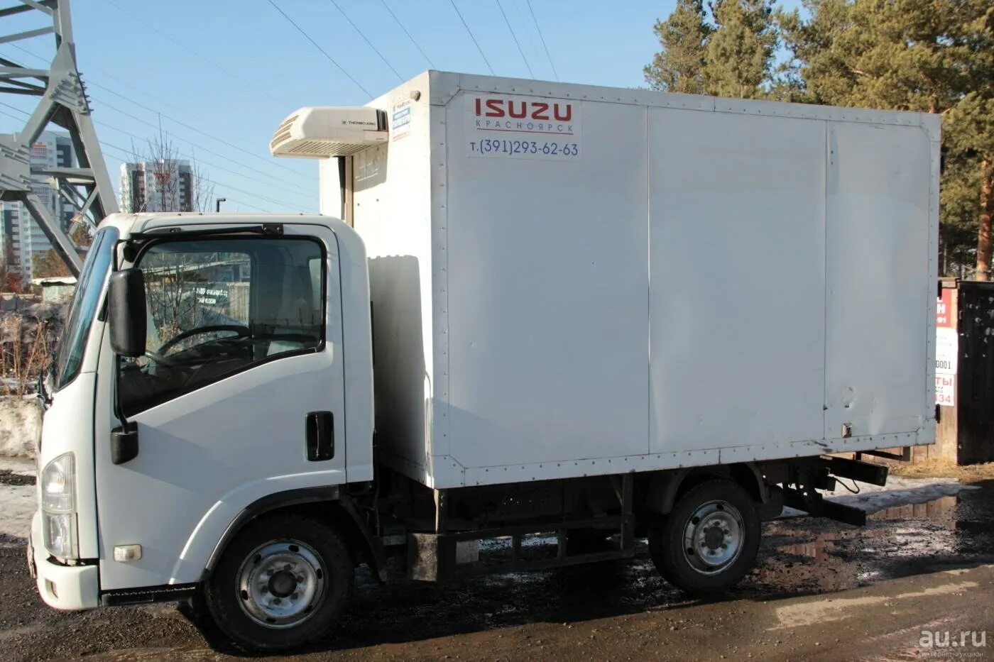 Исузу эльф рефрижератор. Рефрижератор Isuzu Elf kv100. Isuzu Elf 3.5 рефрижератор. Isuzu рефрижератор 2т. Исузу Эльф рефрижератор 3 тонны.