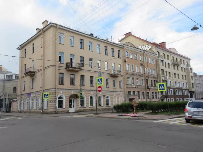 Улица черняховского 31 санкт петербург. Санкт петербург черняховского. Переулок черняховского в спб. Черняховского 52 спб. Улица черняховского санкт-петербург.