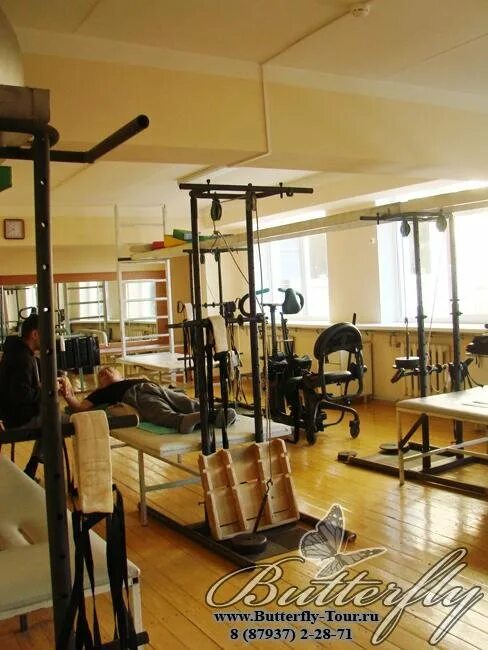 Поляны, д5 , фитнес сити эталон. Поляна тренажерный зал. Поляна тренажерный зал. Фитнес центр эталон в бутово. Спа 1389 красная поляна.