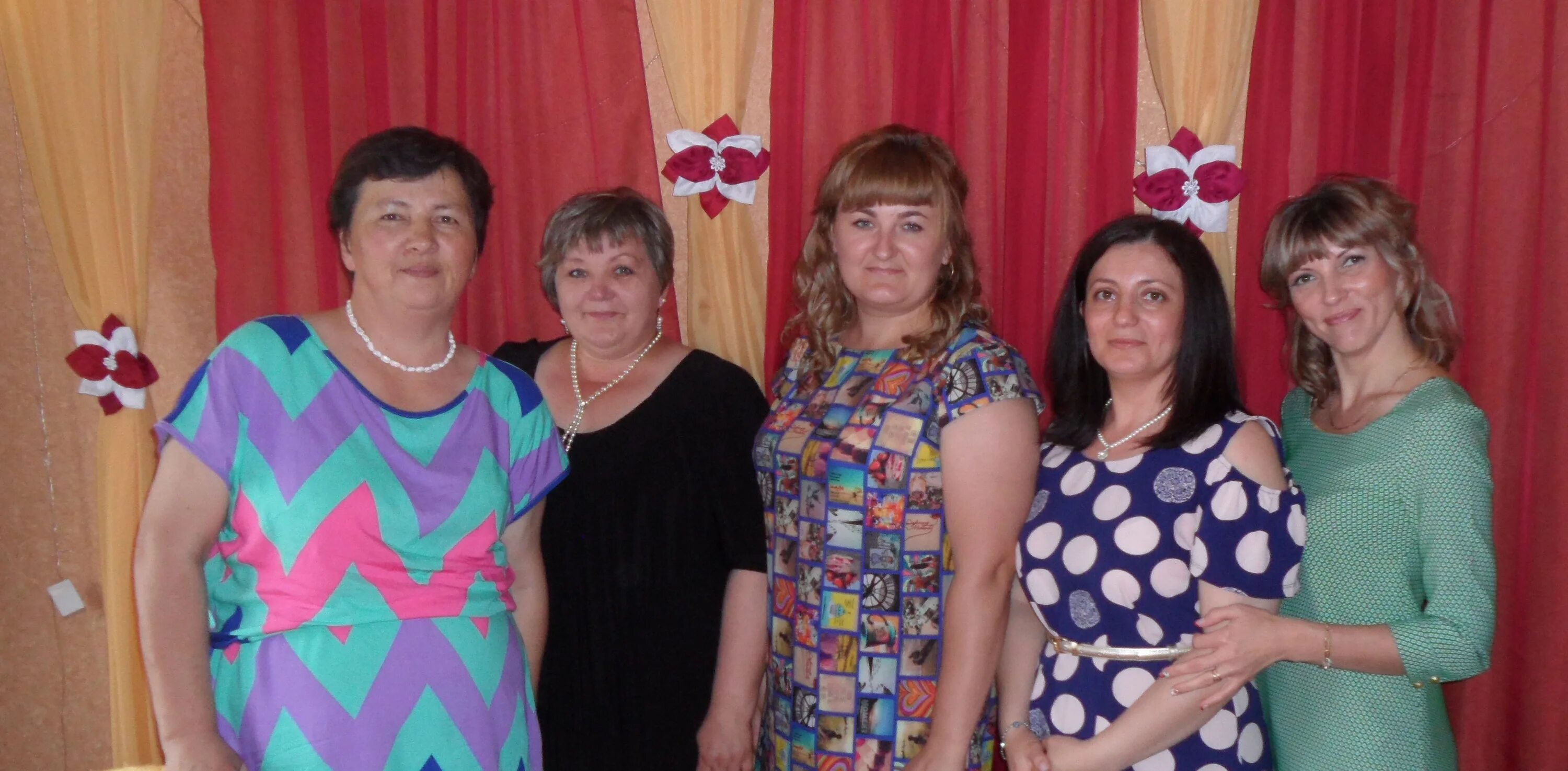 Комплексный центр обслуживания населения калачинского района. Село великорусское калачинский район омская область. Омский комплексный центр социального обслуживания населения. Кцсон шербакульского района. Омский комплексный центр социального обслуживания населения.