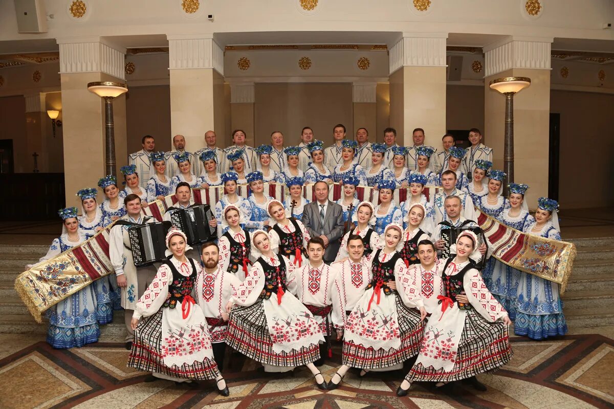 группа уральский русский народный хор. национальный академический хор республики беларусь им. государственный академический сибирский русский народный хор. хор имени цитовича. хор им пятницкого хореографическая группа.