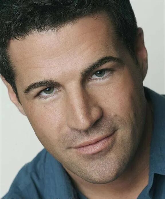 Michael scratch. Michael murray scratch. Ваас монтенегро майкл мэндо. Michael leonard ontkean. Michael scratch.