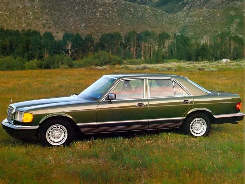 1980 Mercedes 240 Diesel CLASSIC CARS TODAY ONLINE