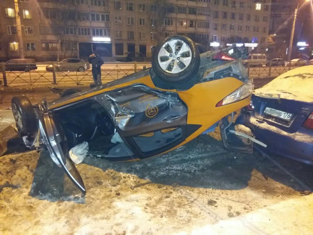 Делимобиль если попал в дтп. Делимобиль если попал в дтп