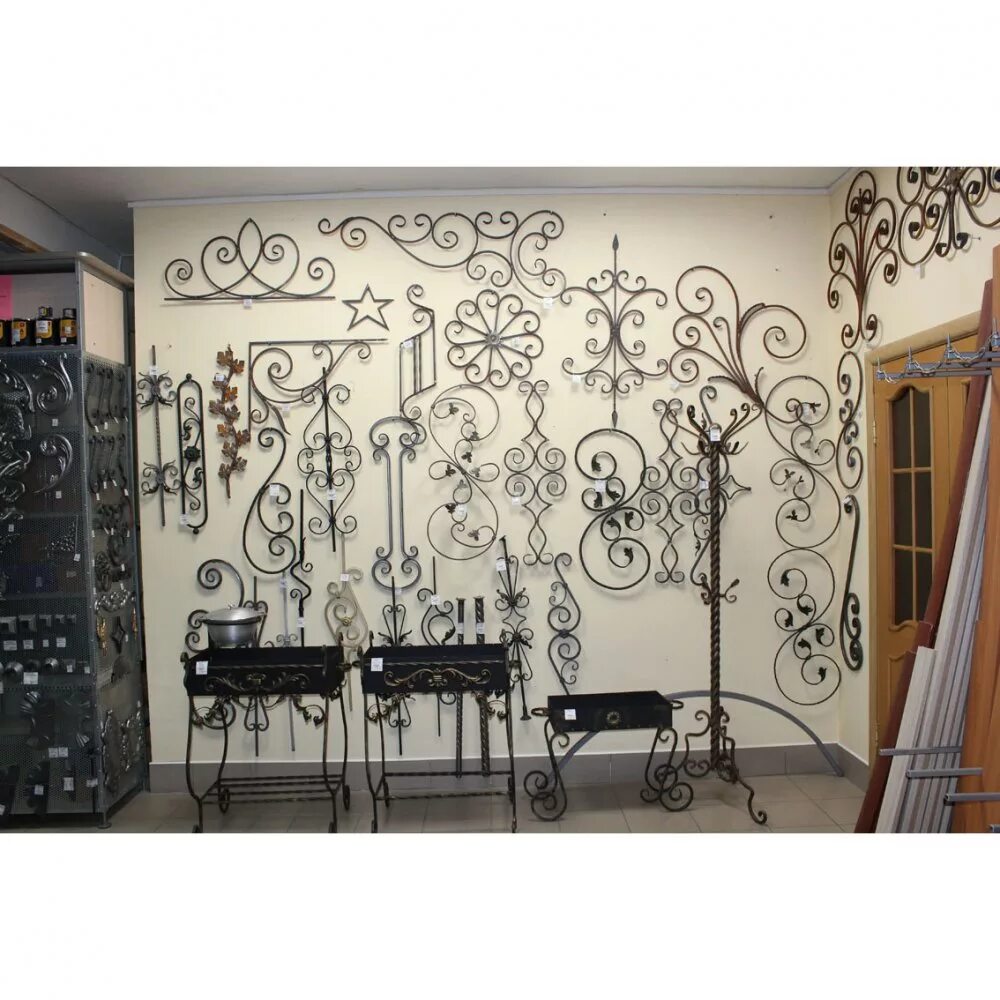 кованые вензеля. вензель кованый т15. волюта т-15-225-95-60. завитки из профильной трубы 15х15. узоры художественной ковки.