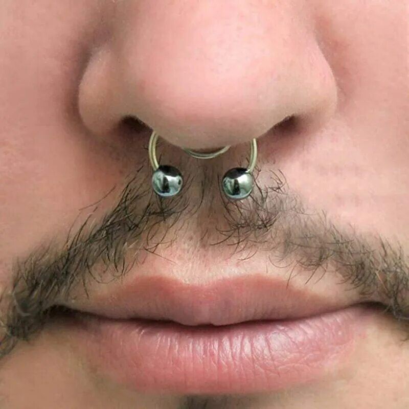 Кольцо септум обманка. Кольцо в носу как называется. Серьга в нос кольцо. Золотое кольцо септум. Септум обманка в нос.