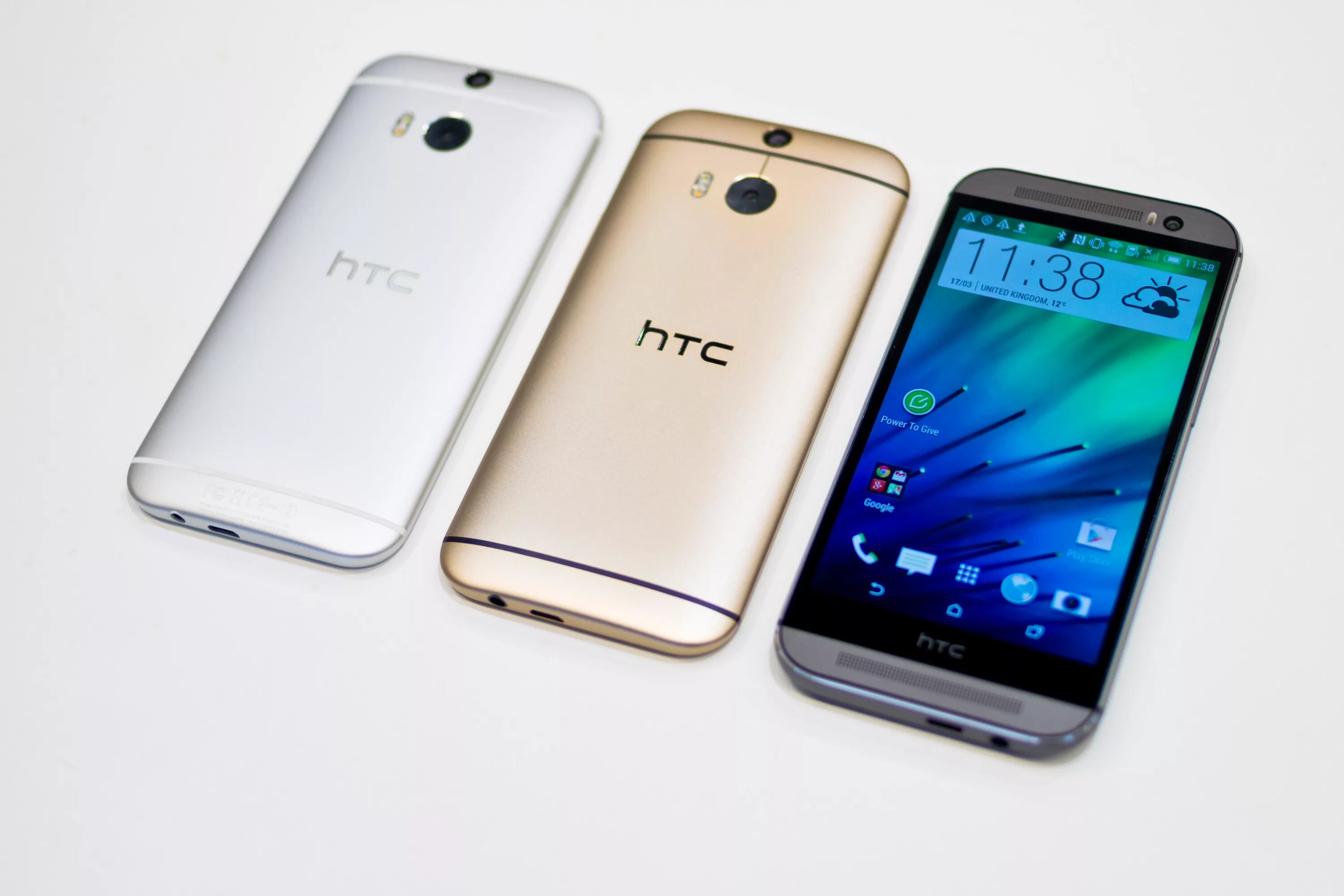 One 8 купить. Смартфон HTC one m8. HTC one m8 32gb. Смартфон HTC one m8 16gb. HTC one m8 (2014).