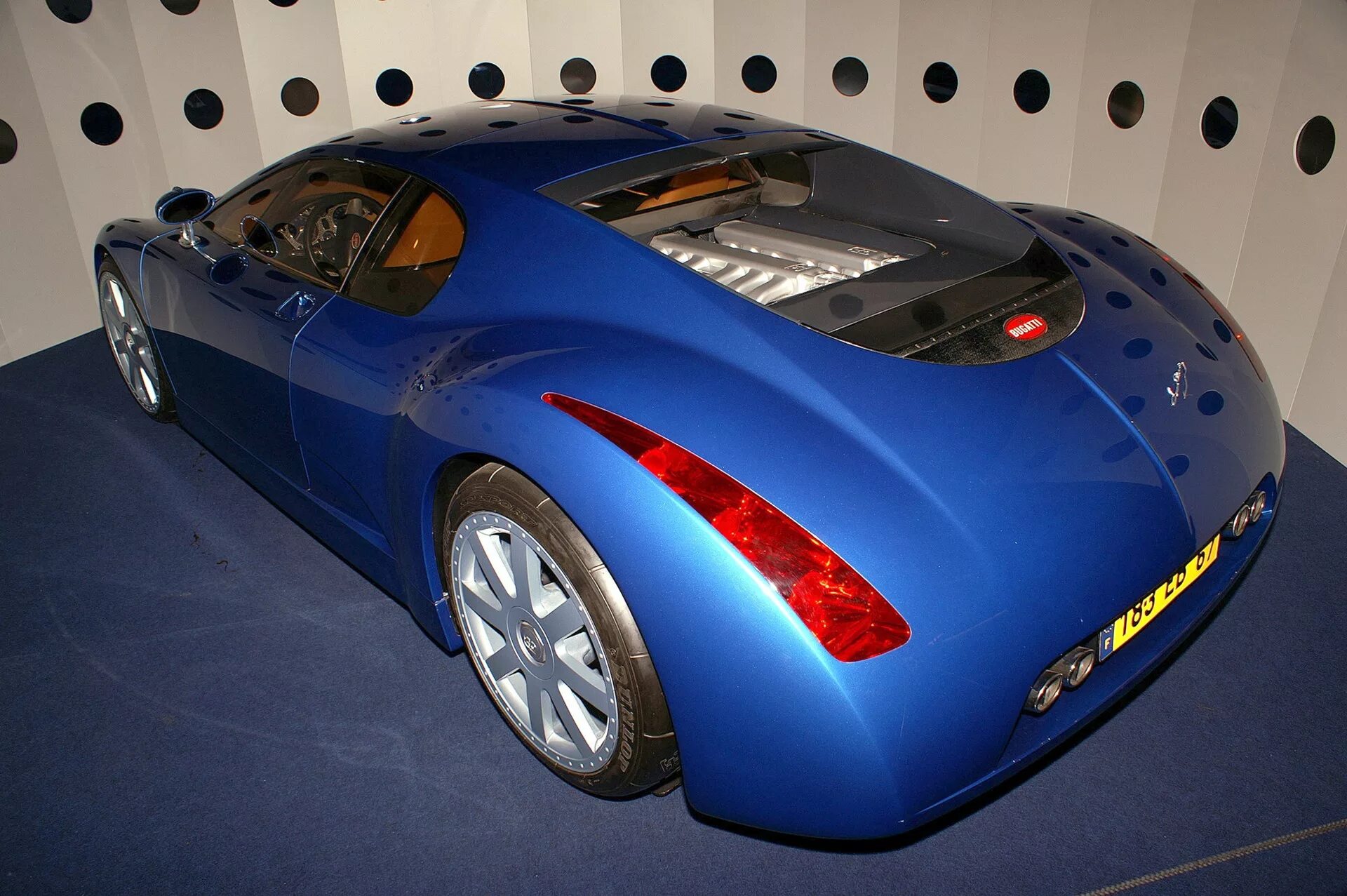 Bugatti models. Бугатти 1999. Bugatti Chiron Concept 1999. Bugatti Veyron Concept 1999.