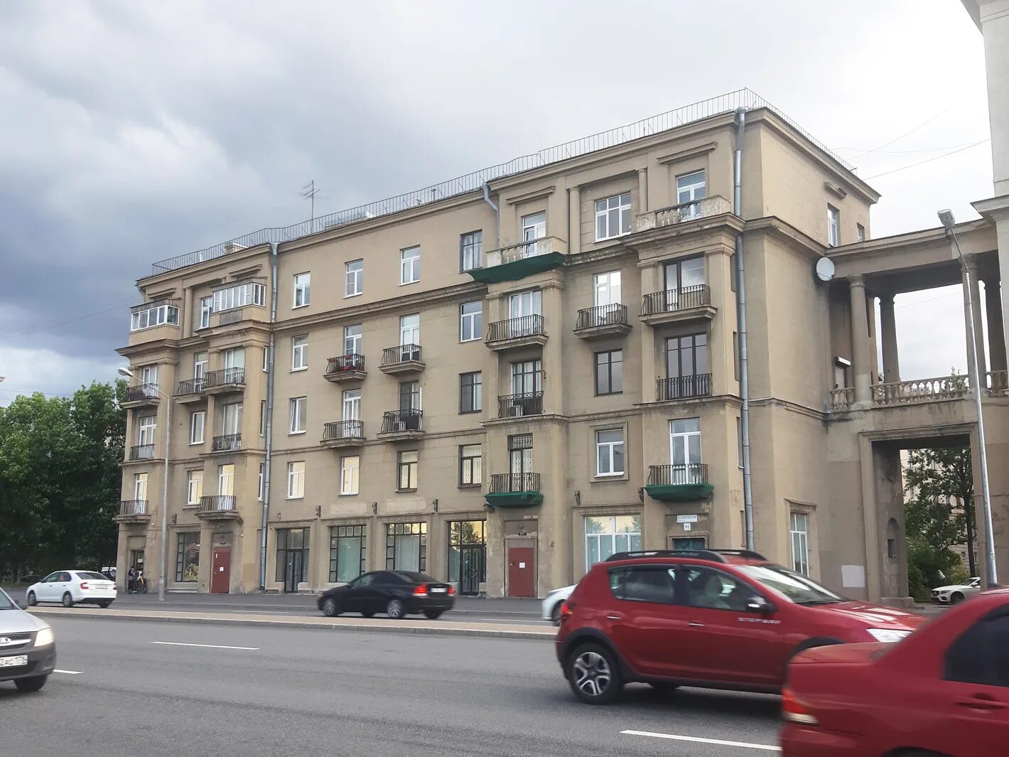 Малоохтинский проспект санкт-петербург. Санкт петербург малоохтинский проспект. Малоохтинский пр. Малоохтинский проспект 64. Санкт-петербург плаза, санкт-петербург, малоохтинский проспект, 64.