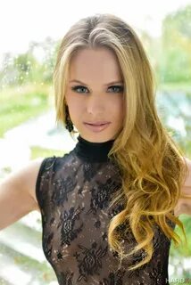 Goddess Jillian Janson reveals her exotic body in sexy lingerie and high he...