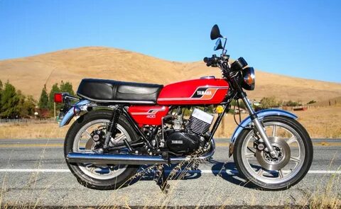 Yamaha RD400. 