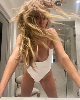 Heidi Klum, 49, suffers nip slip in latest Instagram post.