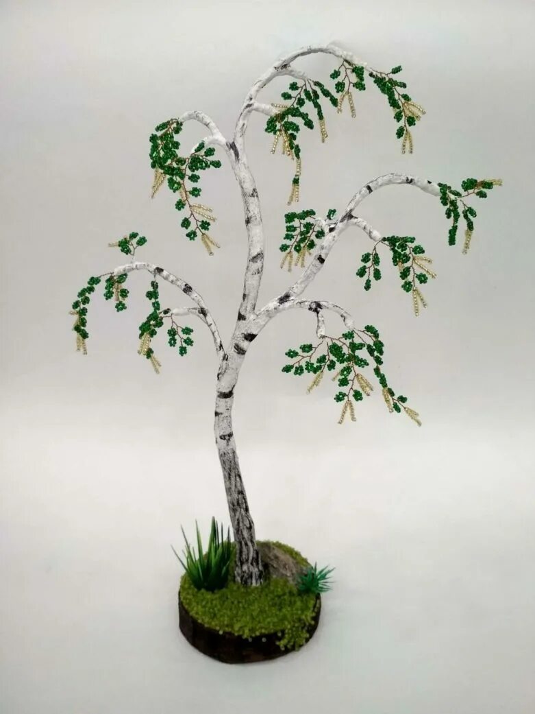 Поделка береза своими руками. Поделка береза. Как сделать дерево береза. Деревья из бисера. Бисероплетение деревья береза.