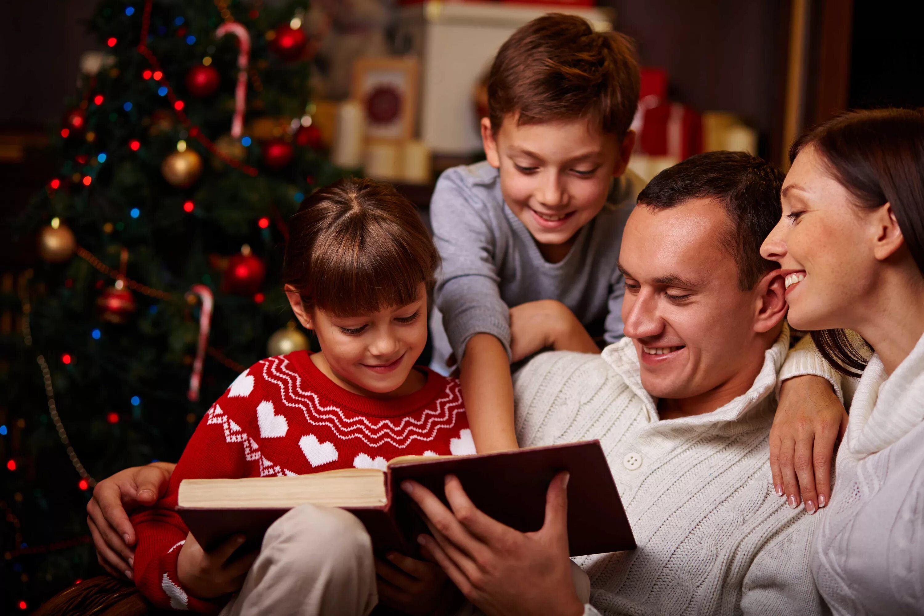 Форум читающих семей. Новый год семья. Семейные праздники. Рождество семья. Рождество семейный праздник.