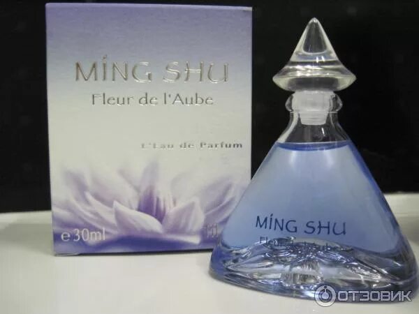 Духи минг шу. Yves rocher ming shu fleur d'aube. Туалетная вода ив роше женская снятая с производства минг шу. Туалетная вода минг шу. Духи минг шу.