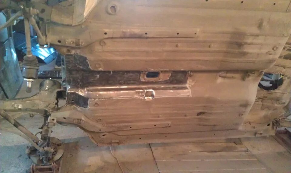 Усилители днище ваз 2115. Защита днища ваз 2115. Детали днища ваз 2115. Днище ваз 2115. Ремонтное днище ваз 2114.