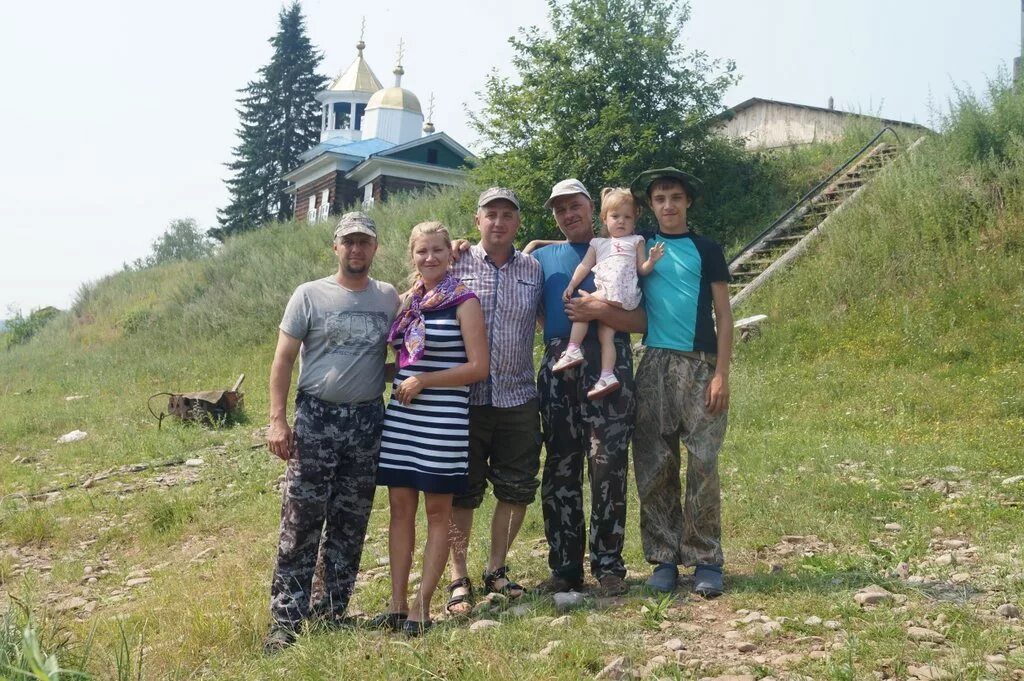 Новости жигалово. Поселок Чикан Жигаловский район. Жигалово Жигаловский район\. Село Жигалово Иркутская. Поселок Жигалово Иркутской области храм.