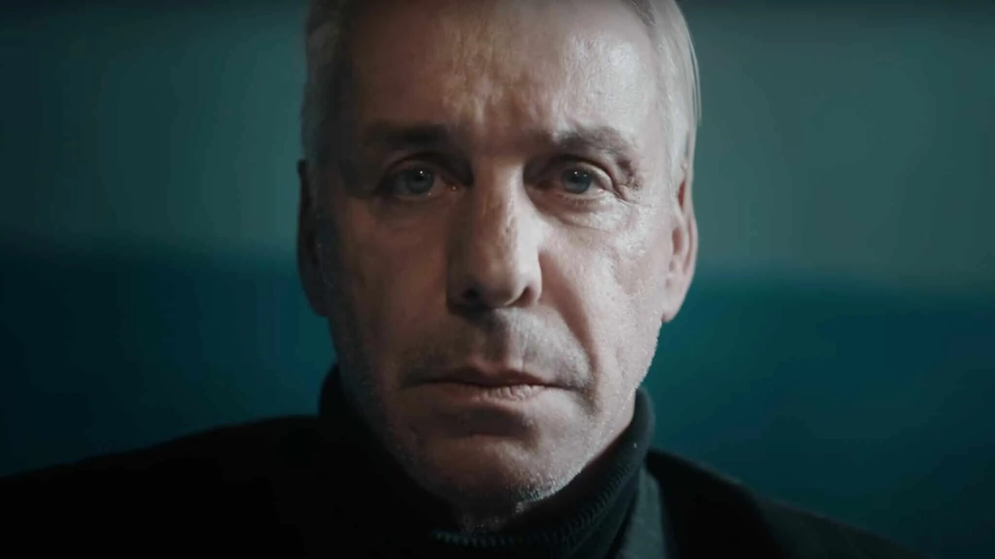 Lindemann kinder. Till Lindemann. Тилль Линдеманн 2021. Тилль Линдеманн ich Hasse kinder. Till Lindemann 2022.