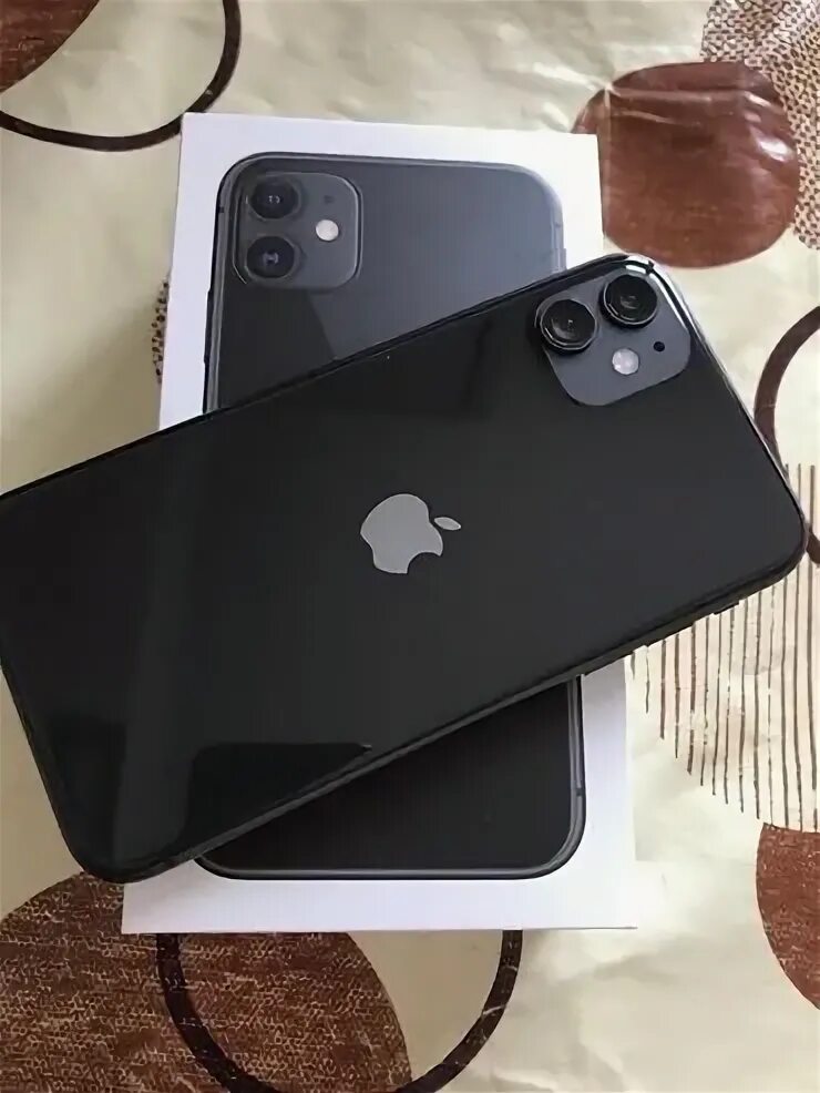 Iphone 11 Black 64. Iphone 11 черный б у. Iphone 11 слим и iphone 11. Комплект айфона 11 Slim. Айфон 11 64 гб бу