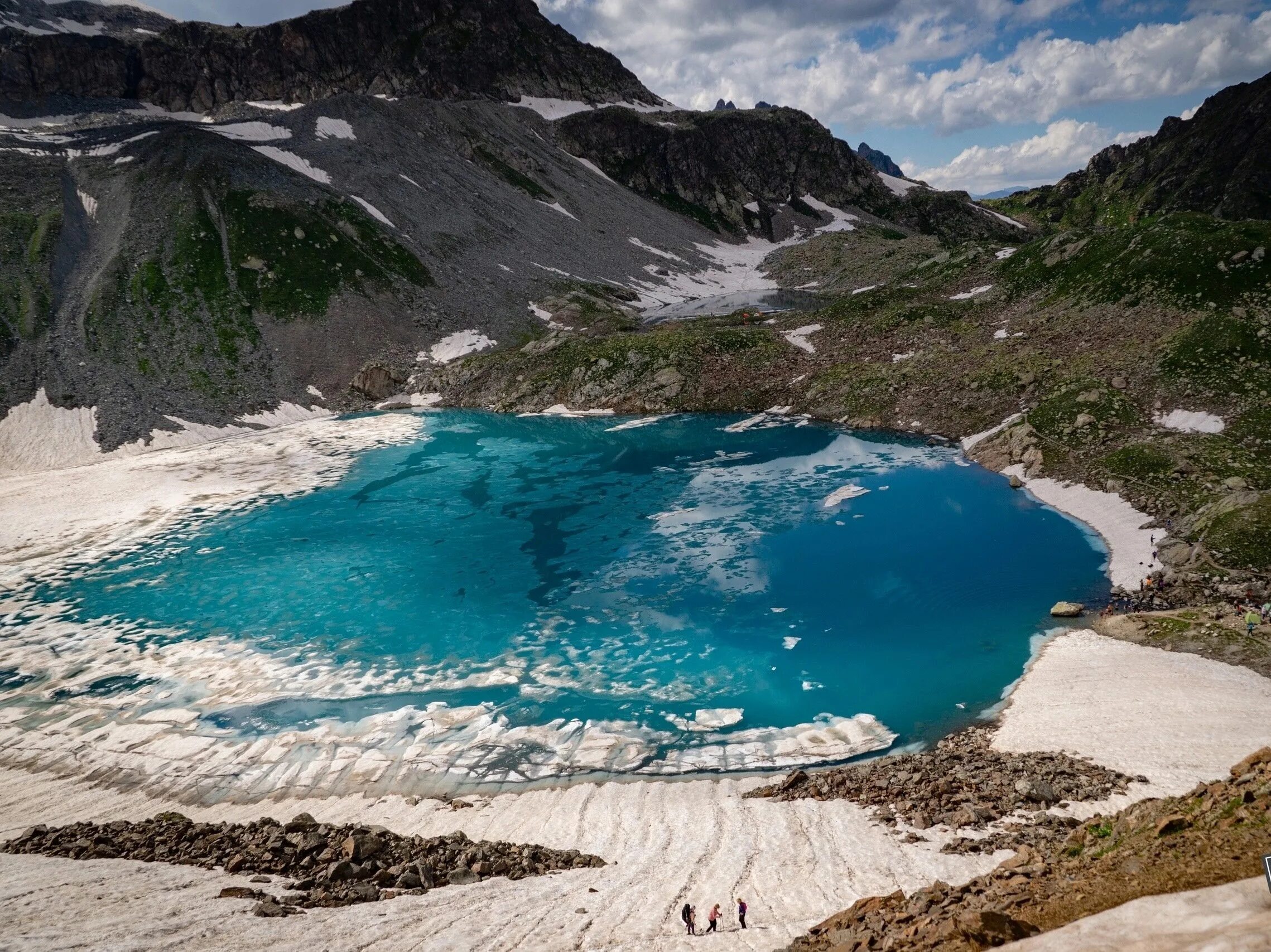 Село архыз, зеленчукский район, карачаево-черкесская республика. Билет на архыз. Единый скипасс. Схема развития горнолыжного курорта архыз. 5.