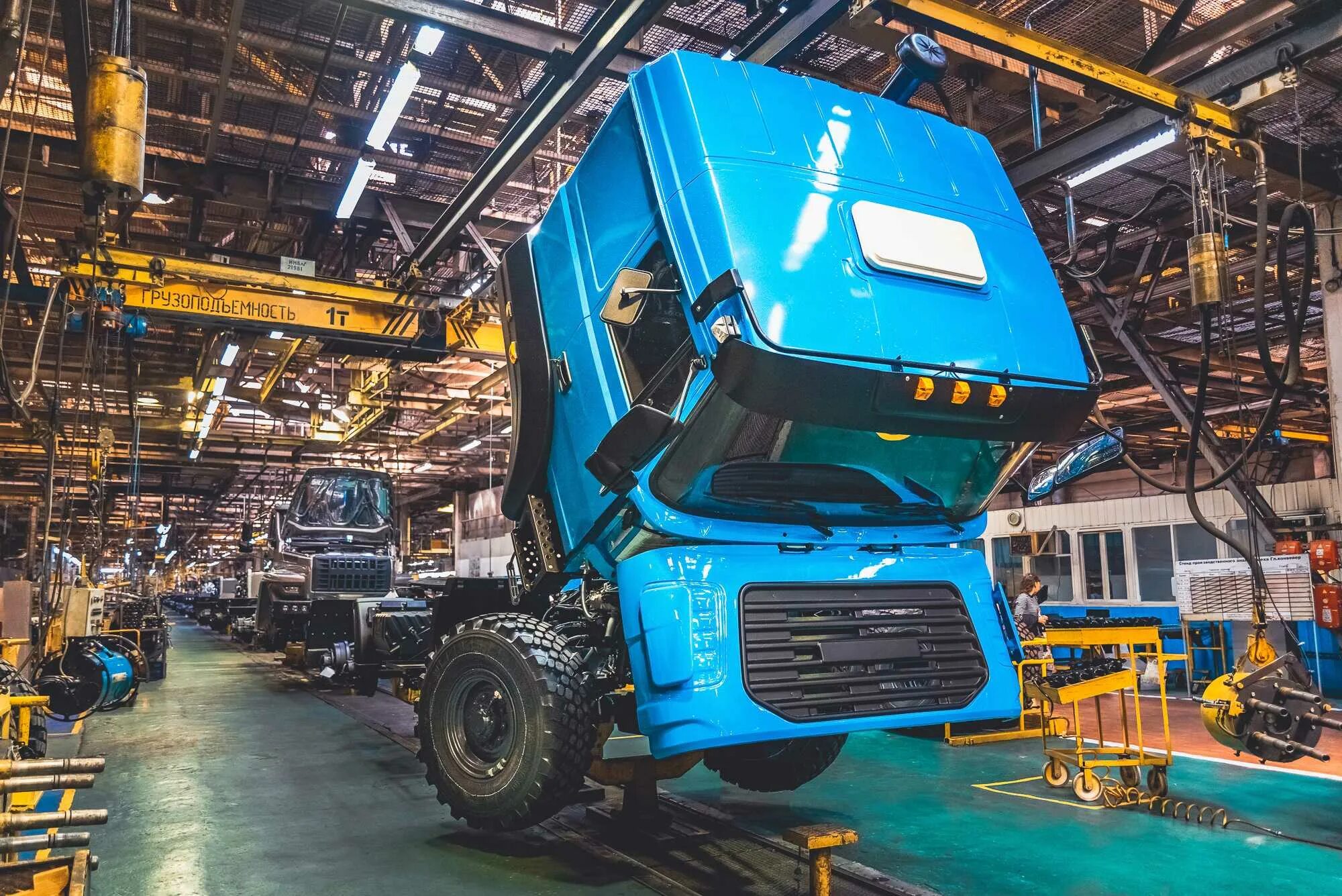 Машина урал миасс. Автомобиль урал 54942. Завод урал миасс. Урал 4320 завод. Завод уралаз миасс.