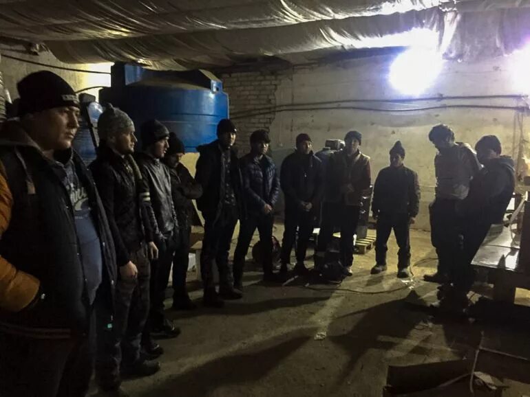 Подпольные бои без правил. Оперативники. Подпольный без. Подпольный без. Подпольный без.