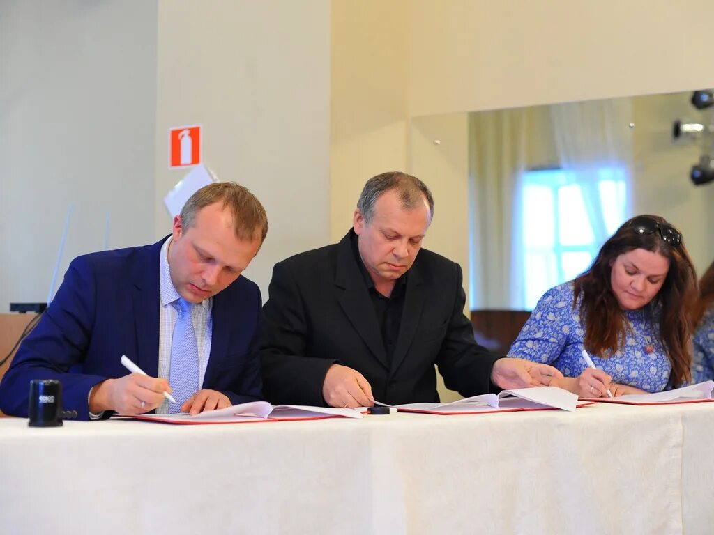 Новые технологии управляющая компания вологда. Управляющие компании вологды. Ряшкин максим александрович вологда. Управляющие компании г вологды. Кон труктив ук вологда.