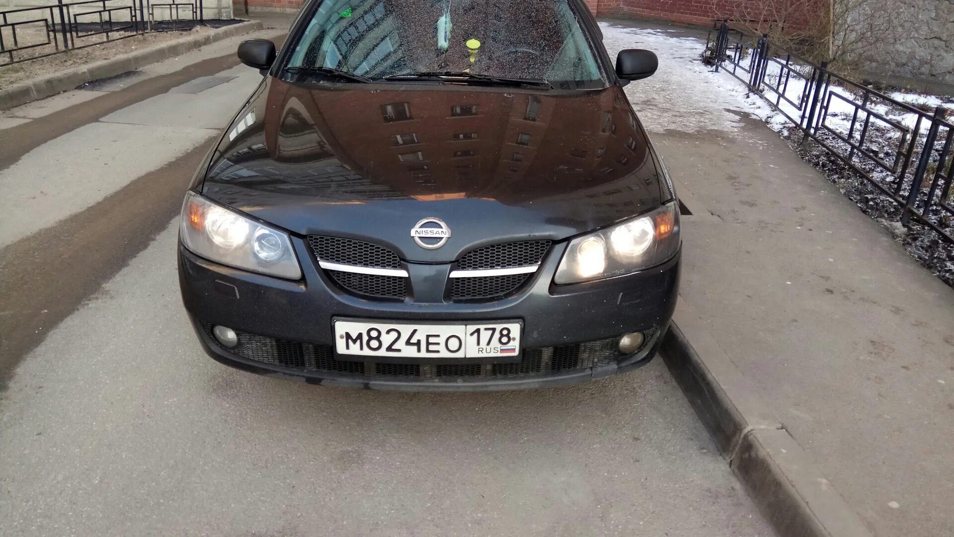 Ближний свет альмера н16. Nissan Almera n16 Ближний свет. Nissan Almera n16. Nissan Almera n16 ДХО. Ниссан Альмера н16 2005.