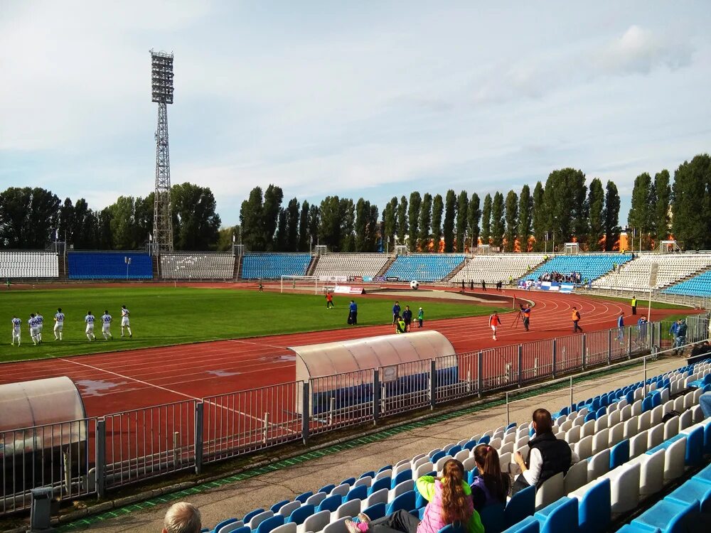 стадион анатолия степанова тольятти. стадион торпедо город тольятти. стадион лады тольятти. футбольный стадион в тольятти. стадион строитель тольятти.