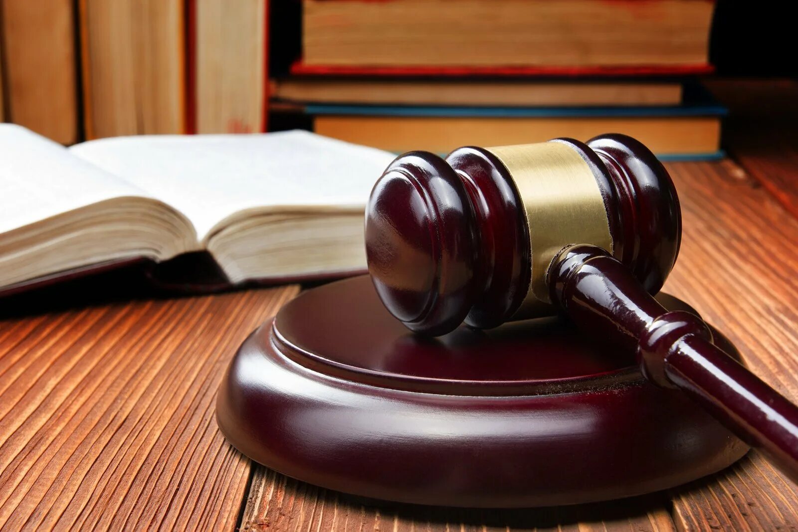 Урегулирование судебных разбирательств