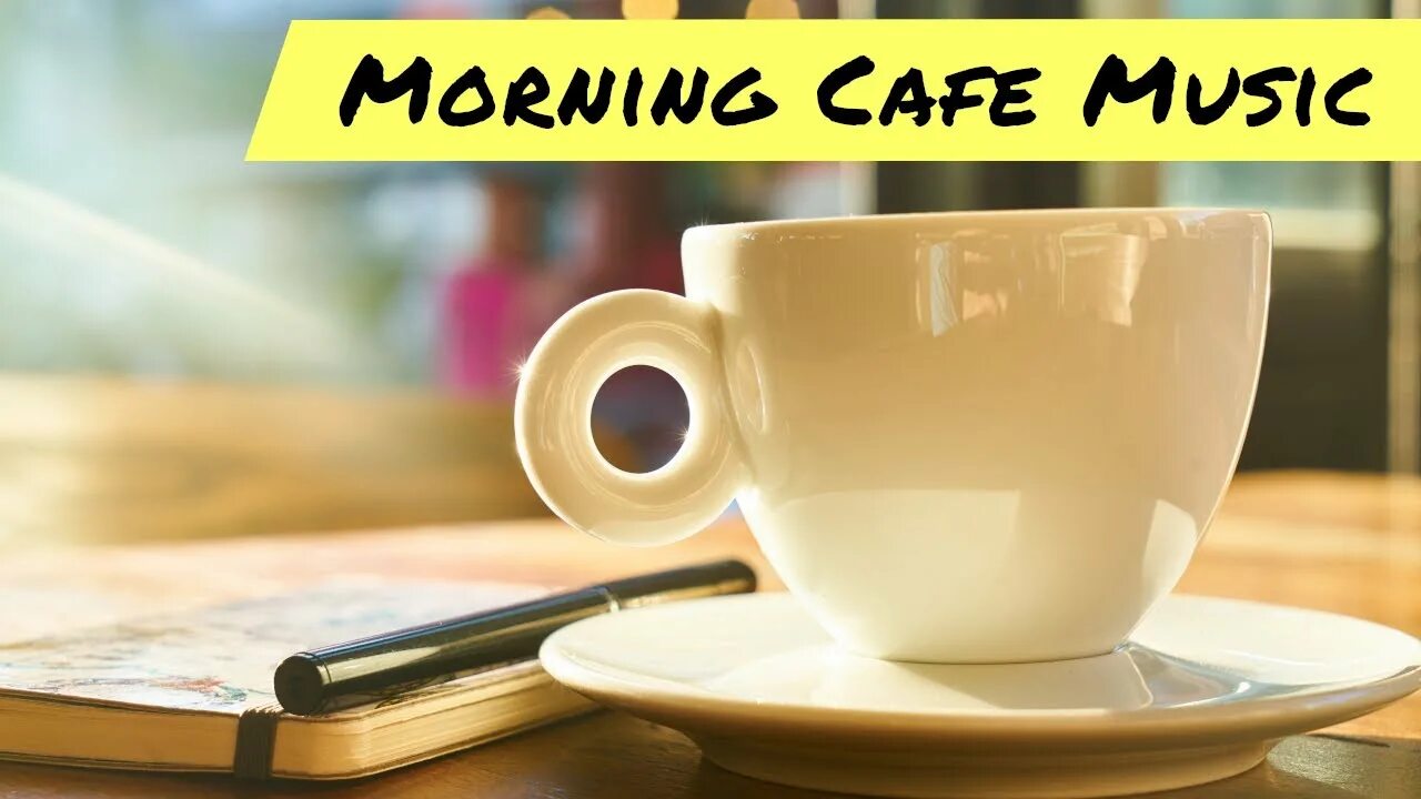 Чашка кофе на столе. Early morning cup. Красивый чай. Early morning cup. Кофе на пляже.
