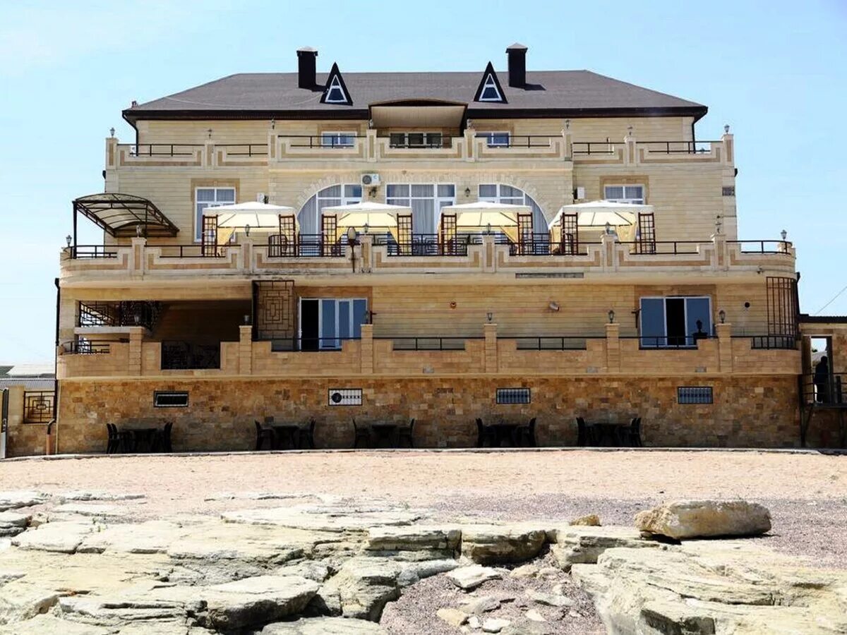 дербент отдых гостиница. ассорти отель россия республика дагестан г дербент сухая речка. дагестан отель рояль дербент. ассорти дербент. Royal отель дербент 3*.