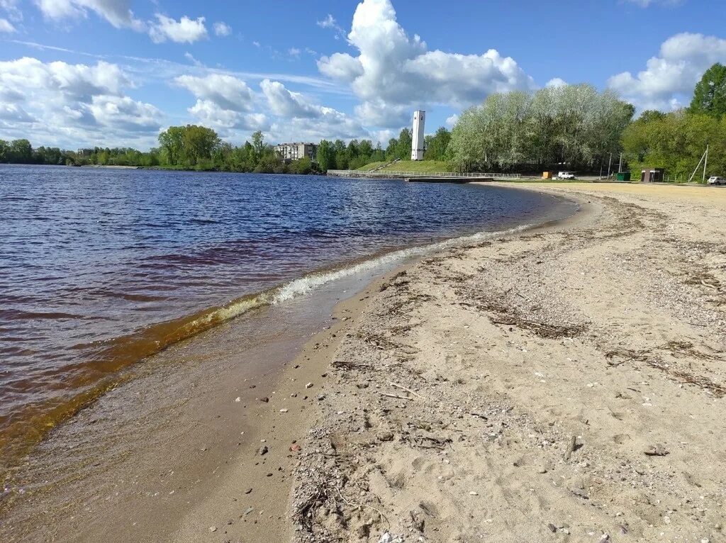 Река волга 2023 года. Пучеж Волга. Пучежский кратер. Пучеж пляж фото 2022. Заплыв на Волге Пучеж.