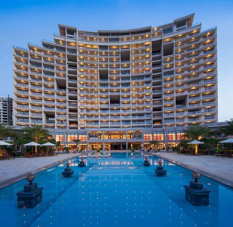 Хайнань 2023 отзывы. Отель АЛОХА Хайнань. Aloha Oceanfront Suite Resort Китай. Линшуй Хайнань. Санья Китай отели.