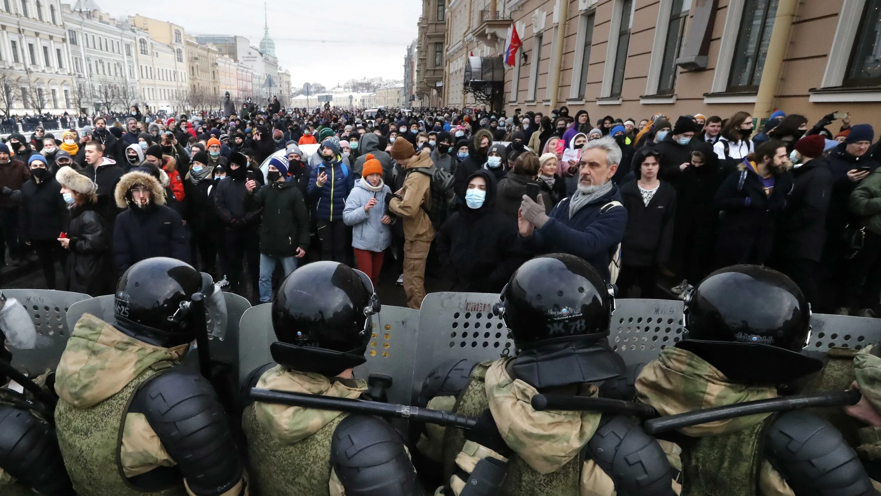 Массовые беспорядки в Москве. Протест в 2015. Протесты в Москве 2014. Массовые беспорядки в Москве 2002.