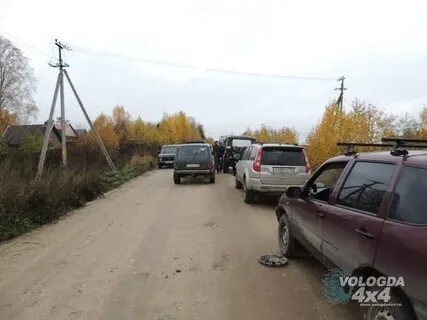 На полевой дороге мне попались навстречу две