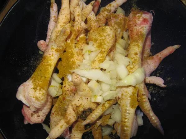Как правильно варить куриные лапки. Как правильно варить куриные лапки