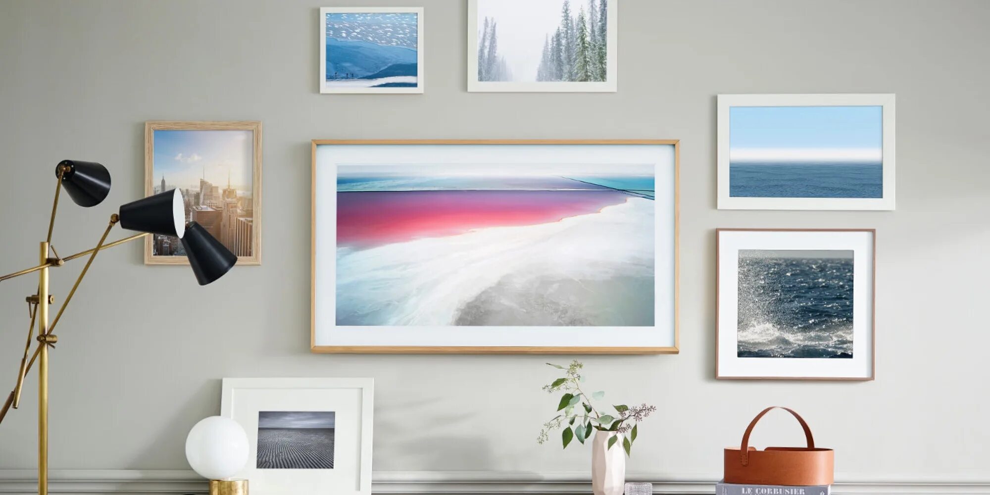 Телевизор самсунг фрейм. Телевизор Samsung 55" QLED the frame TV 2020. Samsung frame 65. Телевизор 32" QLED the frame TV 2020.