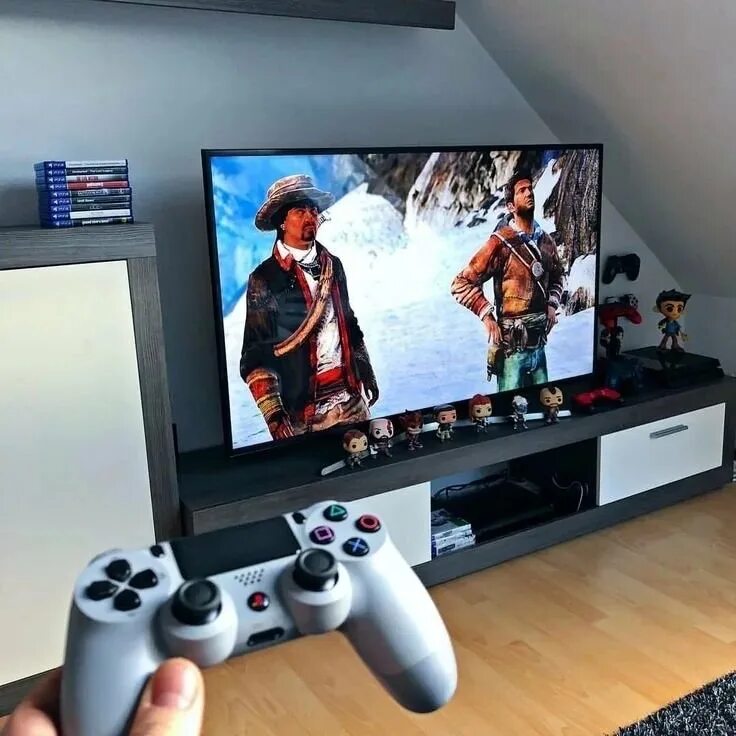 Игровая комната playstation. Игровой сетап ps4. Приставка для телевизора плейстейшен 4. Телевизоры для сони плейстейшен 4. Сони плейстейшен 4 дома.