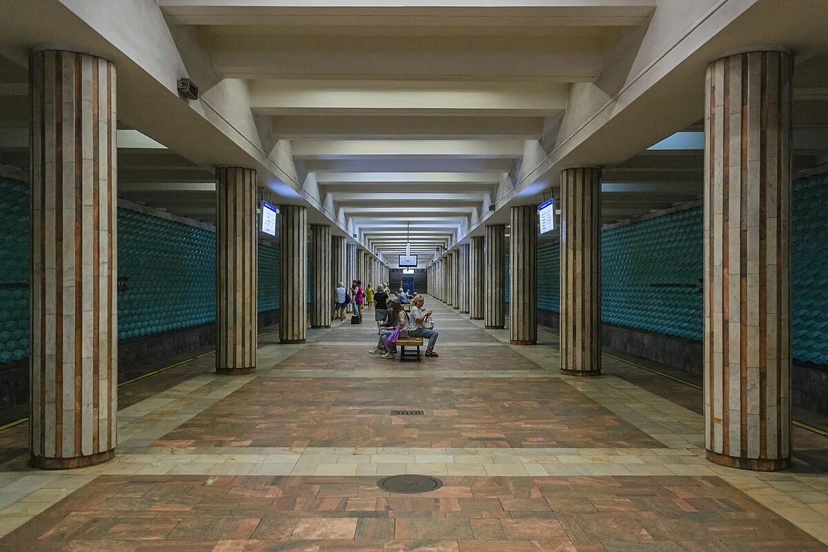 Нижегородское метро станция заречная. Станция заречная нижний новгород. Станция заречная нижегородский метрополитена. Заречная (станция метро, нижний новгород). Станция заречная нижний новгород.