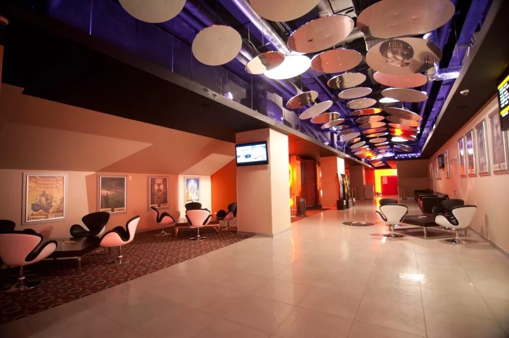 Люксор континент кинотеатр спб. Кинотеатр люксор сочи. Кинотеатр сочи в тц моремолл. Кинотеатр люксор сочи. Кинотеатр люксор моремолл.