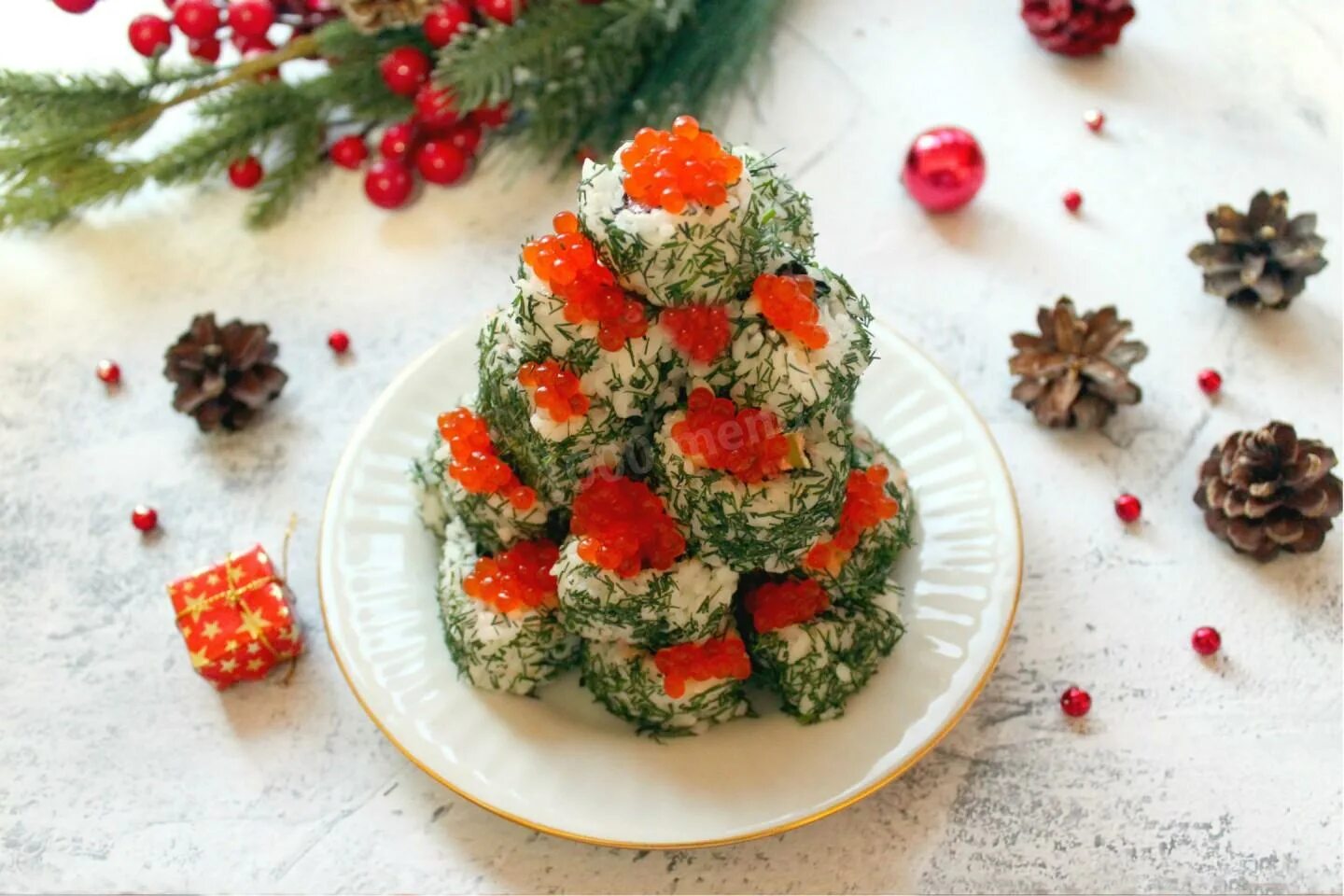 Новогодние закуски - пошаговый рецепт с фото (74032 просмотра)
