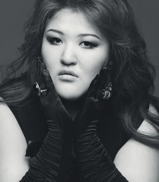 Актриса чу. Lee guk joo. ли кук чу. ли гук джу актриса. ли букджу комедиантка кореи.