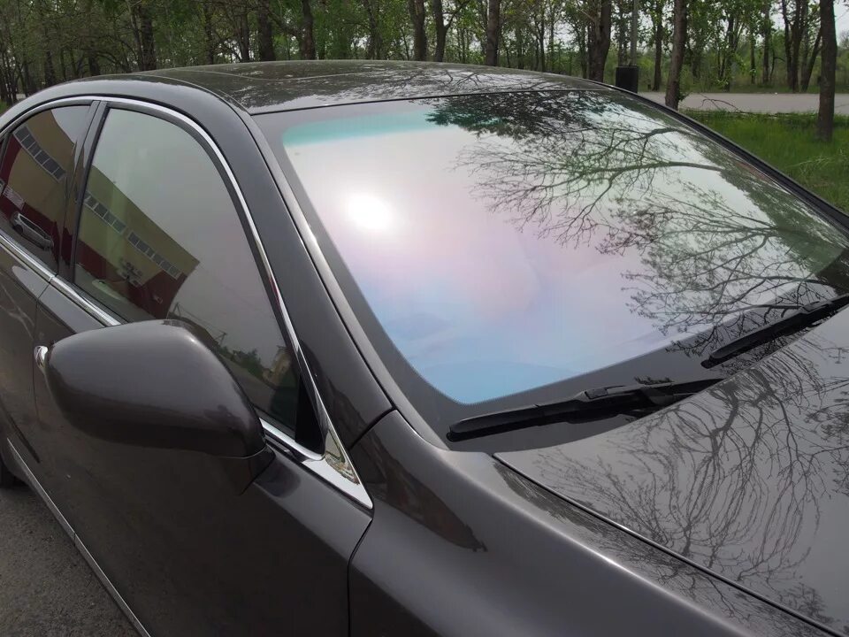 Лучшая тонировочная пленка для авто. Ultravision mystique light 93% (атермальная) хамелеон. атермальная тонировка ультра вижен 93. атермальная пленка ultra vision mystique light. тонировка хамелеон llumar.