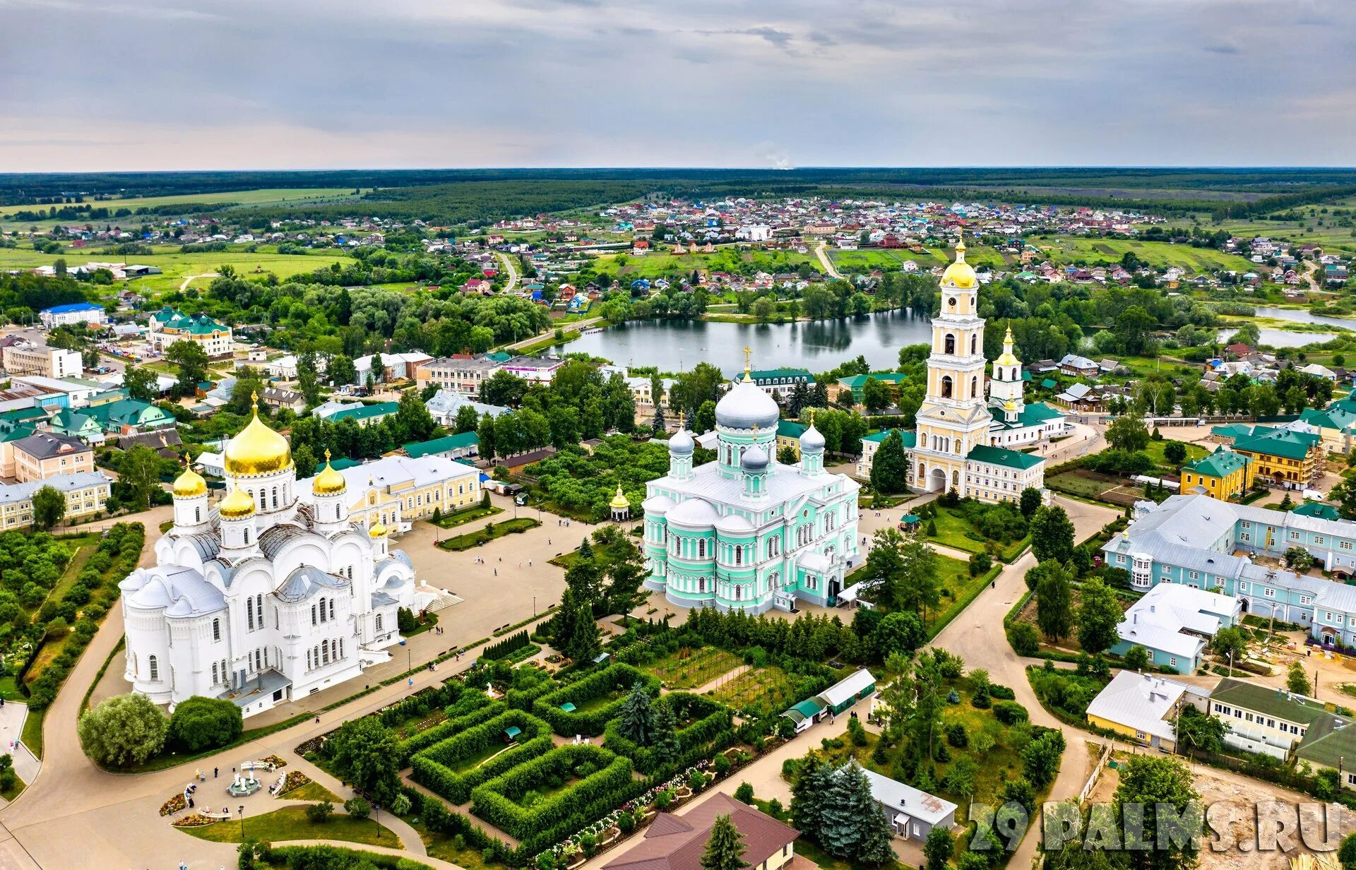 Арзамас нижний новгород сегодня. Дивеево Арзамас монастырь. Дивеевский монастырь Нижний Новгород. Кластер Арзамас Дивеево Саров. Серафимо Дивеевский монастырь панорама.