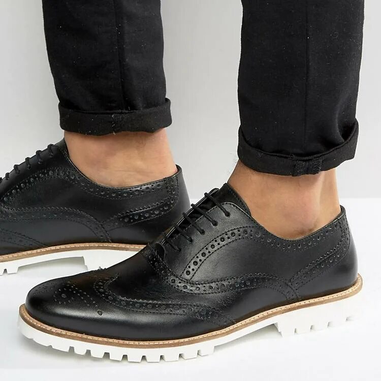 ASOS Brogue Shoes in Black Leather with White cleated sole. Броги Diesel Style Lab. Обувь Brogi Black. Мужские кожаные туфли-Броги Firetrap. Плоская подошва мужская